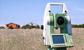全站儀基礎操作指南：從設備架設到數(shù)據(jù)采集